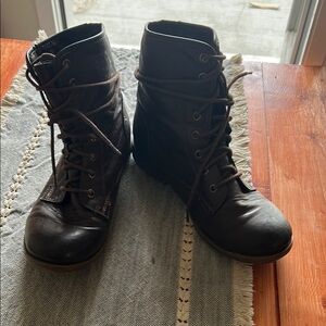 Women's Brown Lace-Up Boots